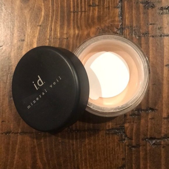 bareMinerals i.d. mineral veil - Picture 2 of 3